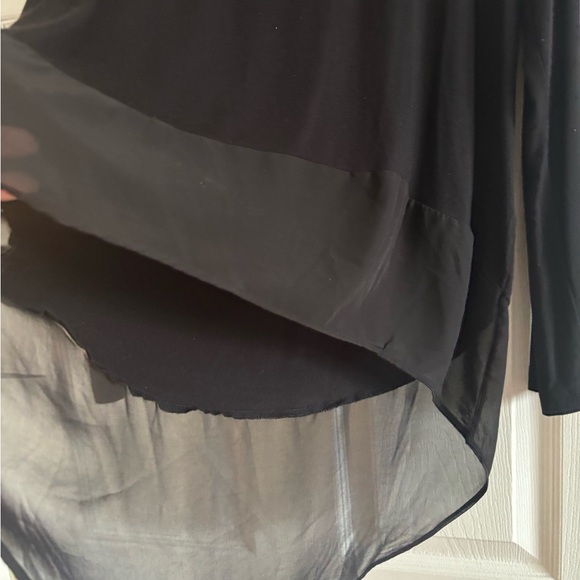 Elegant Black Women's Top - Picture 6 of 6